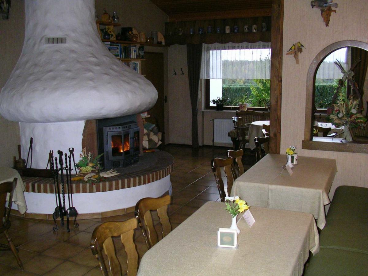 Cafe Best Gästezimmer Bullau Exterior foto